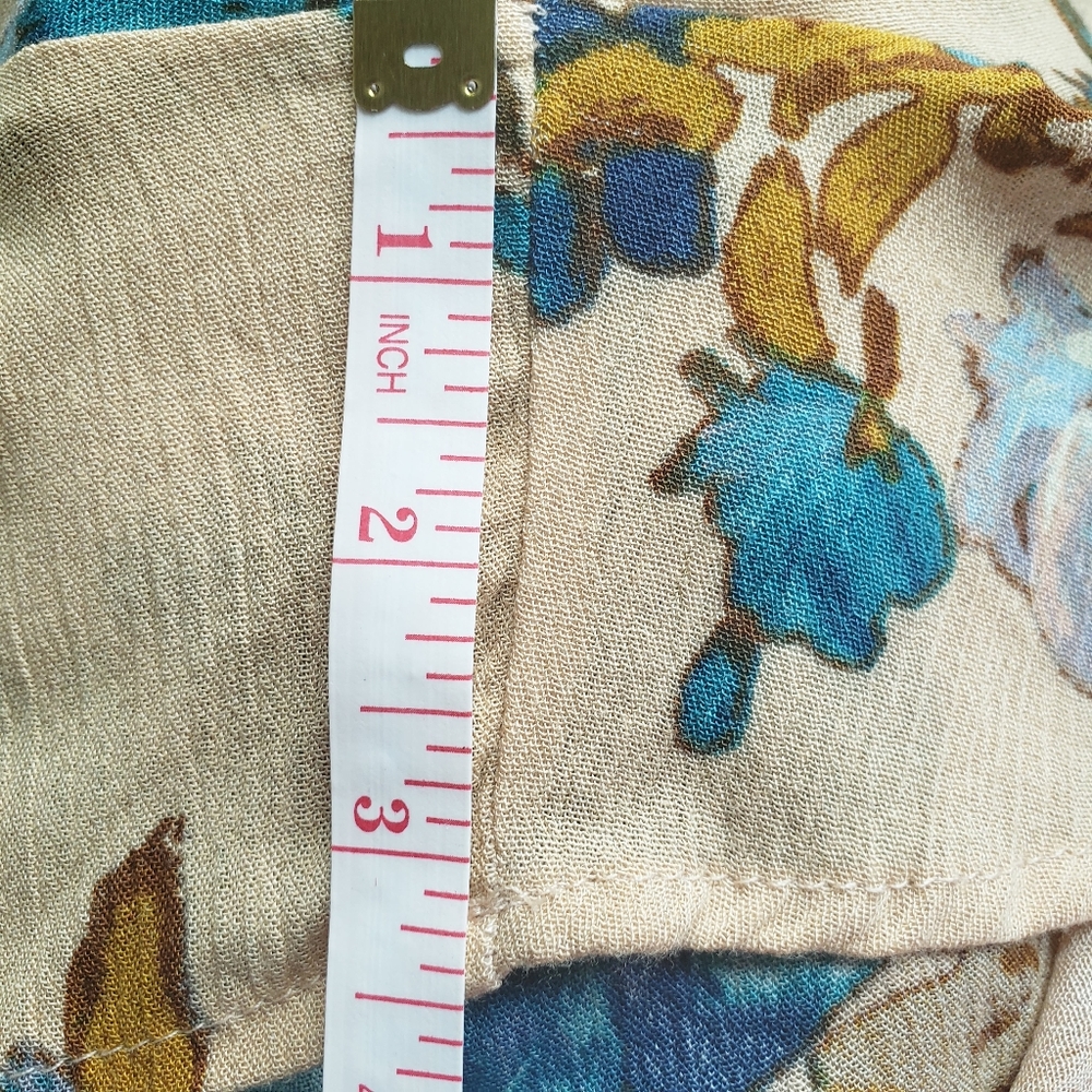 Audrey 3+1 Floral Vneck Tank Shorts Romper - Picture 6 of 7